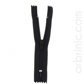 Nylon finished zipper Black